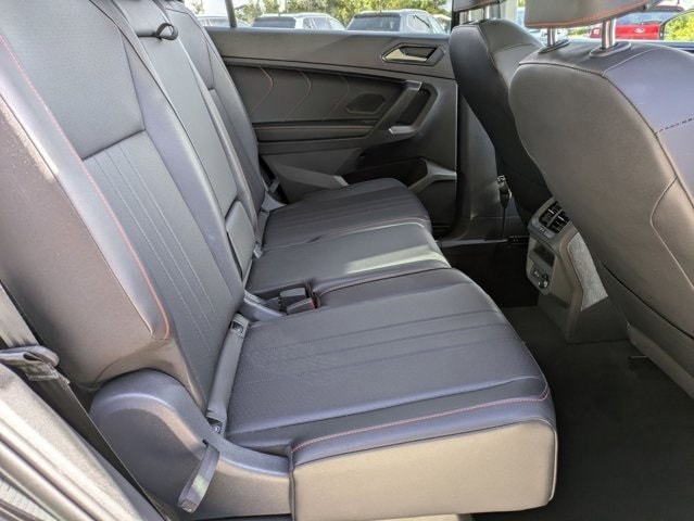 Thumbnail: 2024 Volkswagen Tiguan - 22