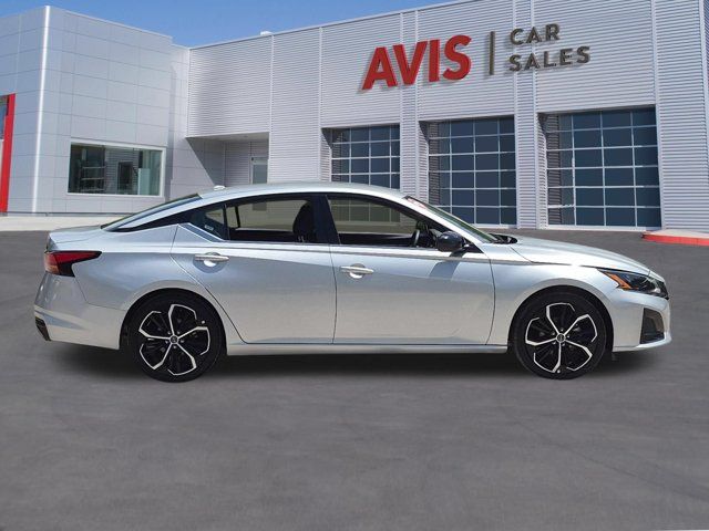 Thumbnail: 2025 Nissan Altima - 5