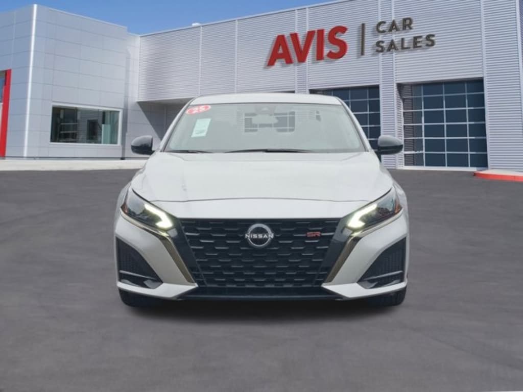 Certified 2025 Nissan Altima SR Sedan