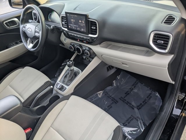 Thumbnail: 2025 Hyundai Venue - 32