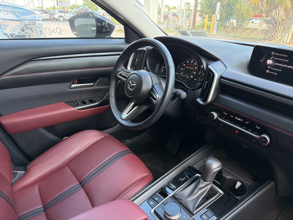Thumbnail: 2025 Mazda CX-50 - 16