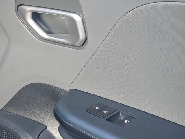 Thumbnail: 2025 Kia K4 - 34