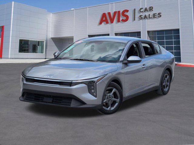 2025 Kia K4 LXS AT's photo