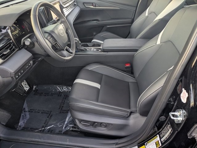 Thumbnail: 2025 Toyota Camry - 23