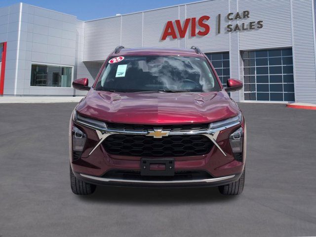 Thumbnail: 2025 Chevrolet Trax - 2