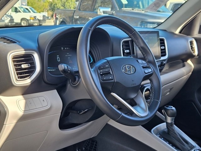 Thumbnail: 2025 Hyundai Venue - 14