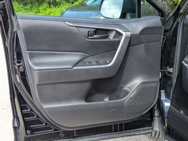 Thumbnail: 2024 Toyota RAV4 - 11