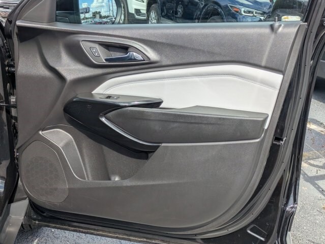 Thumbnail: 2025 Chevrolet Trax - 33