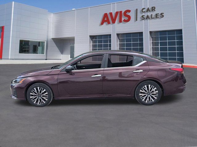 Thumbnail: 2025 Nissan Altima - 10