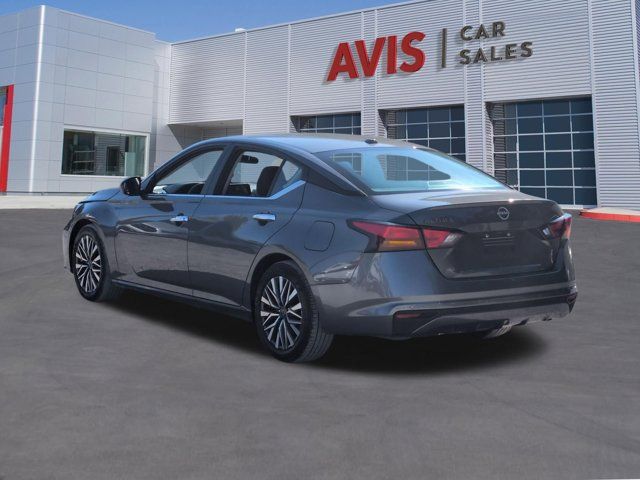 Thumbnail: 2025 Nissan Altima - 9