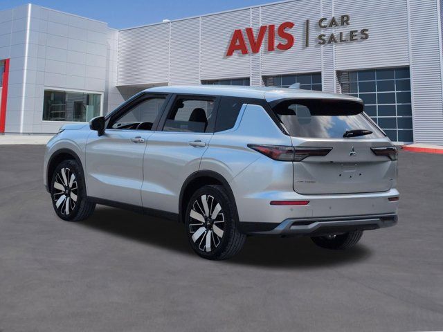 Thumbnail: 2025 Mitsubishi Outlander - 9