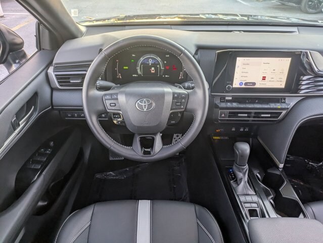 Thumbnail: 2025 Toyota Camry - 24