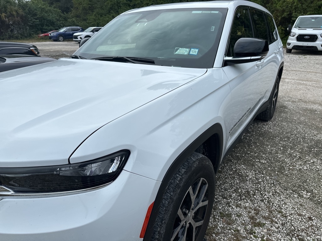 Thumbnail: 2024 Jeep Grand Cherokee L - 2