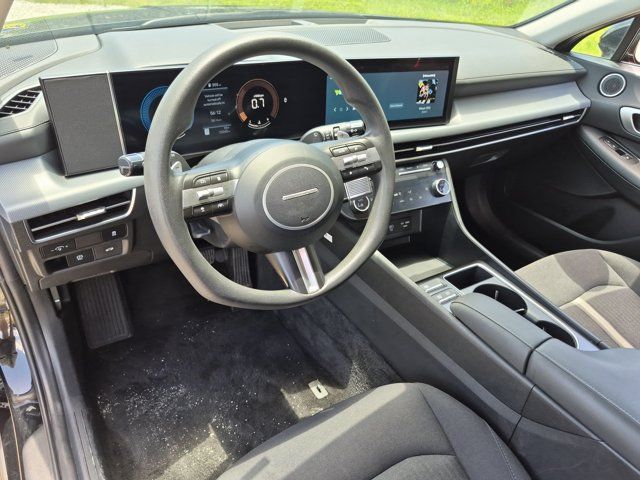 2025 Hyundai Sonata SEL - Photo 15