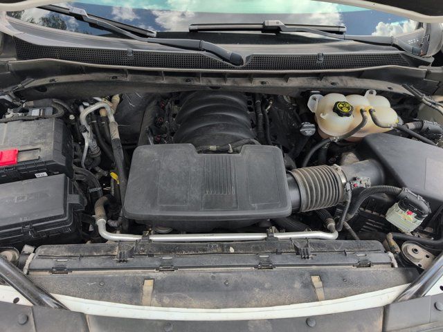 Thumbnail: 2023 Chevrolet Suburban - 36