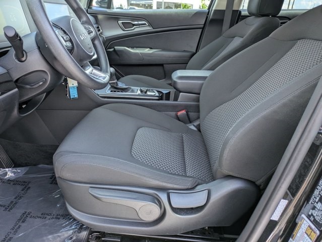 Thumbnail: 2024 Kia Sportage - 24