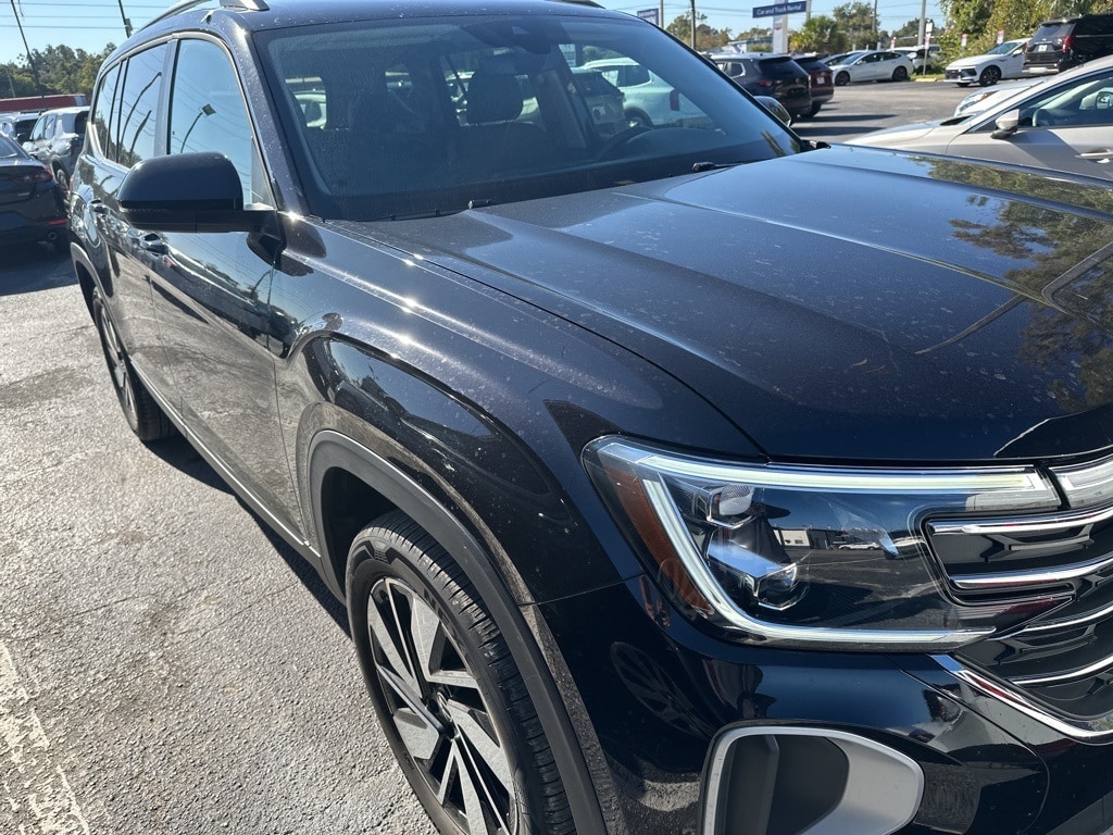 Certified 2025 Volkswagen Atlas 2.0T SE w/Technology SUV