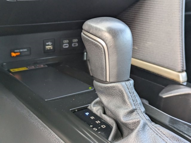 Thumbnail: 2025 Toyota Camry - 23