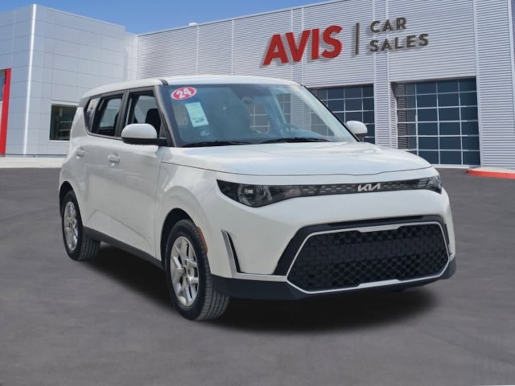 Certified 2024 Kia Soul Hatchback