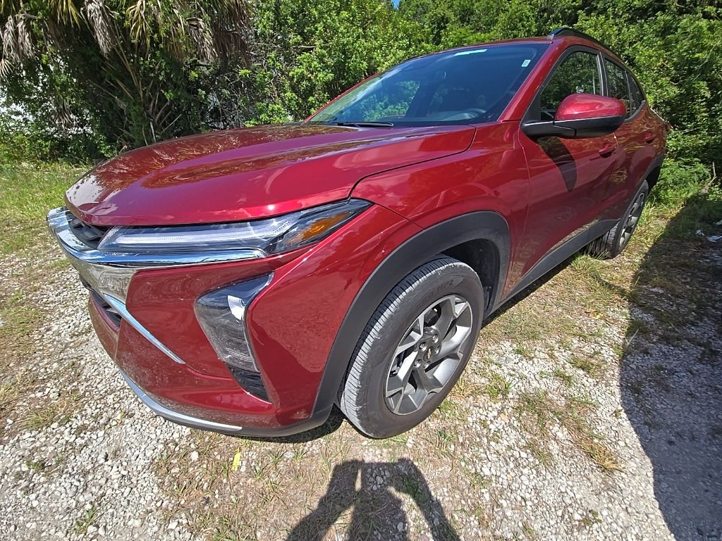 2025 Chevrolet Trax LT's photo