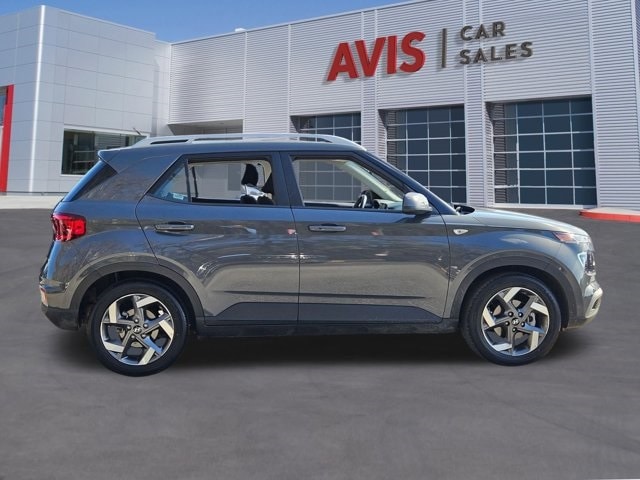 Thumbnail: 2025 Hyundai Venue - 5