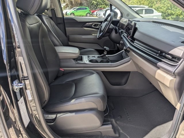 Thumbnail: 2025 Kia Carnival - 27