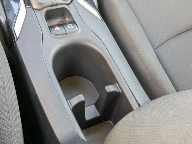 Thumbnail: 2025 Toyota Corolla Cross - 16