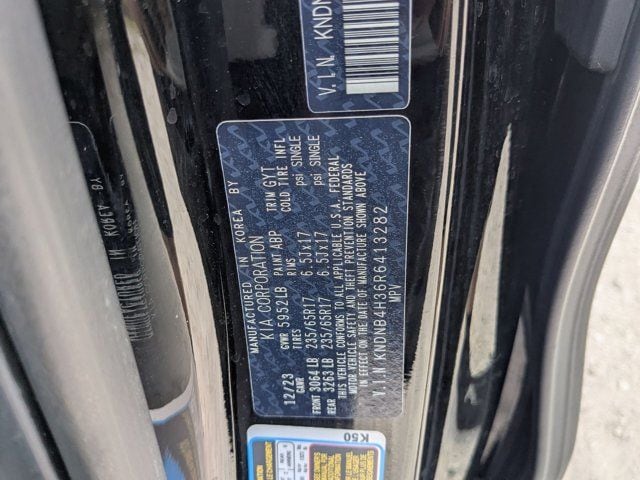 Thumbnail: 2024 Kia Carnival - 31