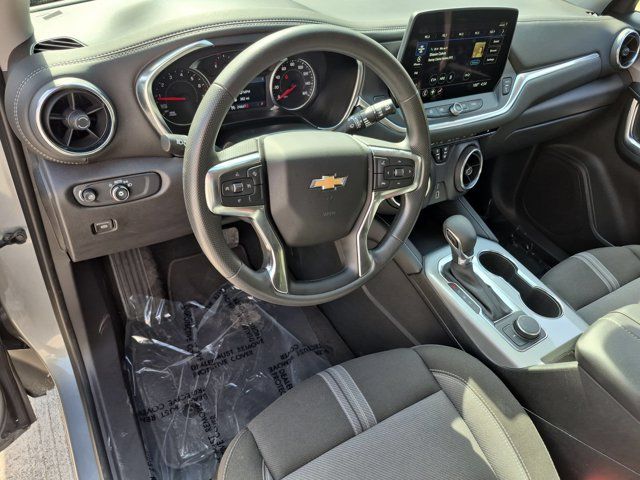 Thumbnail: 2025 Chevrolet Blazer - 15