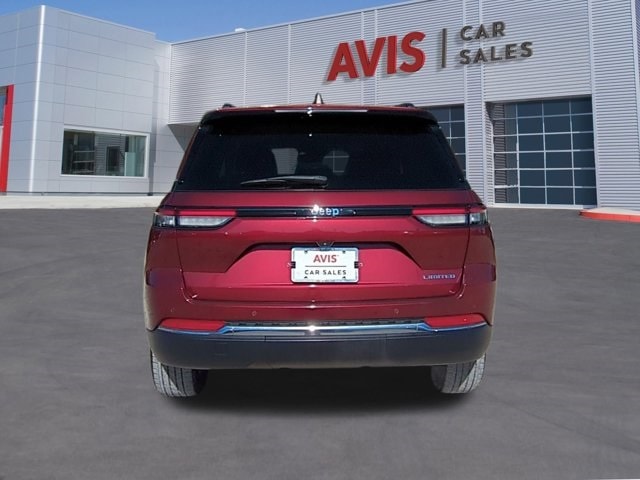 2023 Jeep Grand Cherokee Limited Edition 7