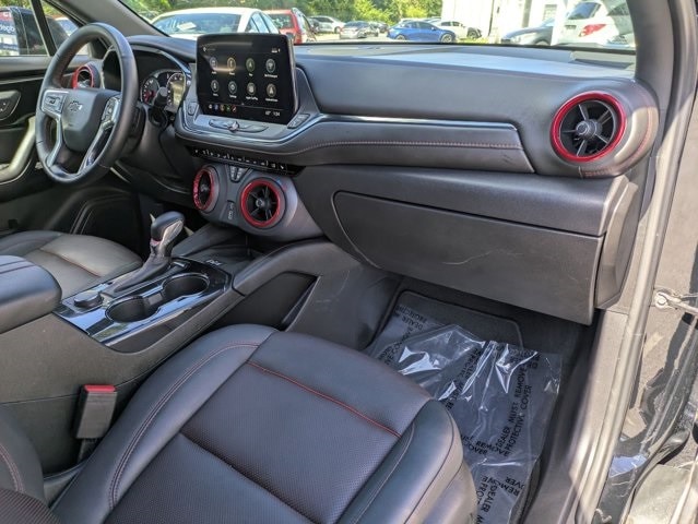 Thumbnail: 2025 Chevrolet Blazer - 29