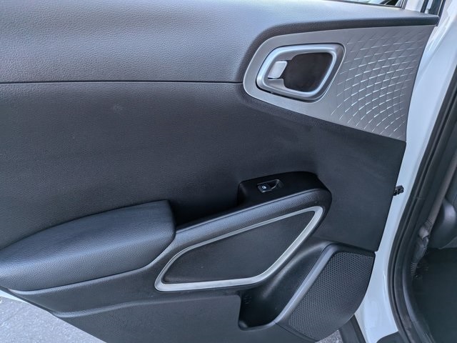 Thumbnail: 2024 Kia Soul - 26