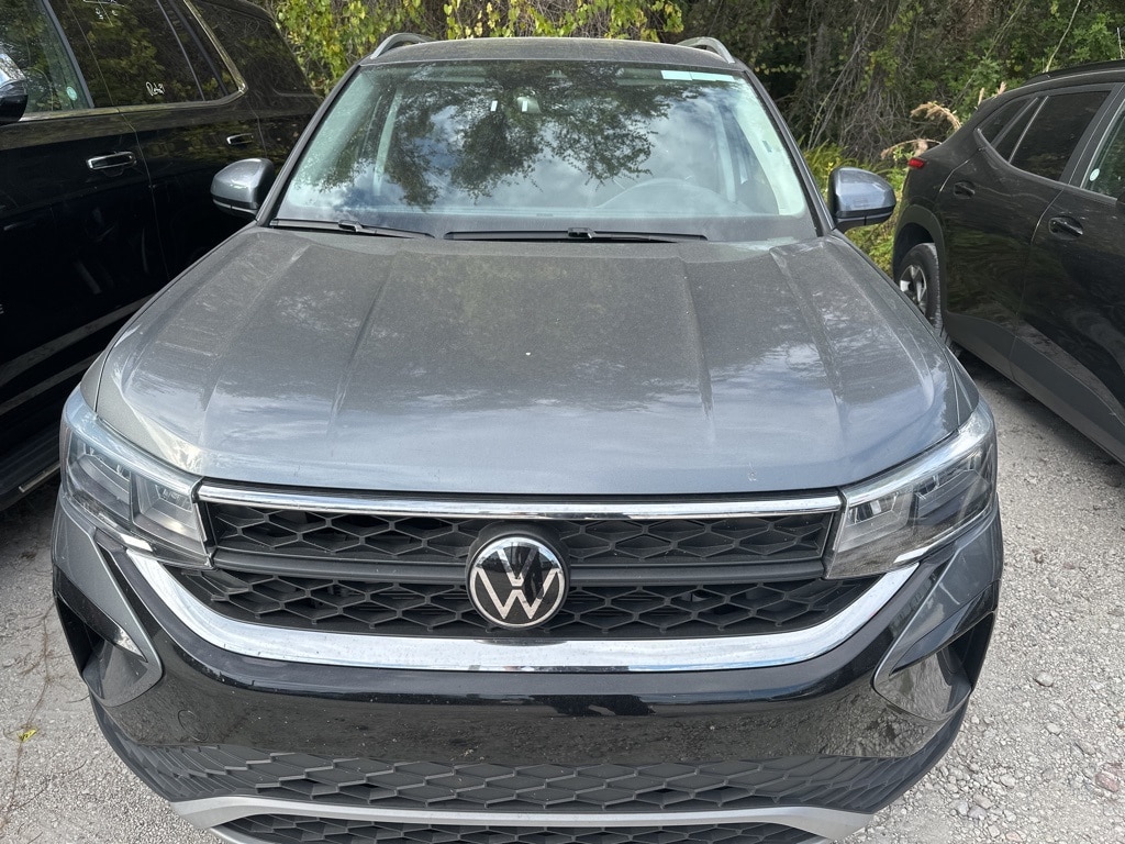 Certified 2024 Volkswagen Taos 1.5T SE SUV