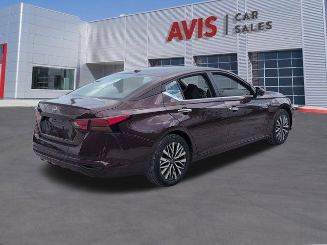 Thumbnail: 2025 Nissan Altima - 6
