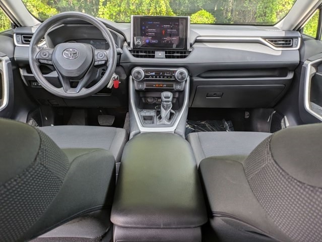 Thumbnail: 2024 Toyota RAV4 - 25