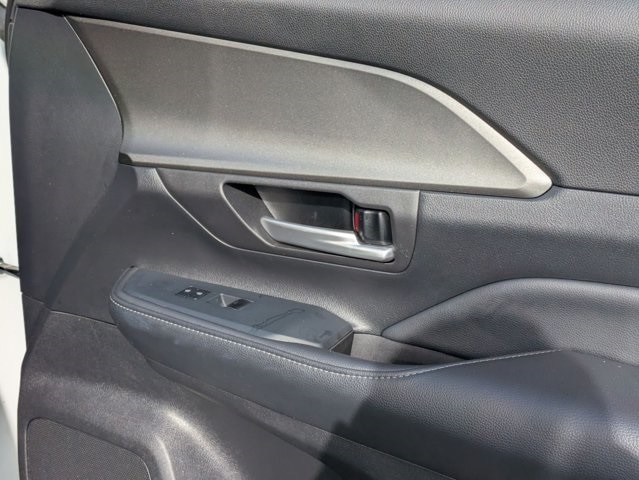 Thumbnail: 2025 Toyota Grand Highlander - 28