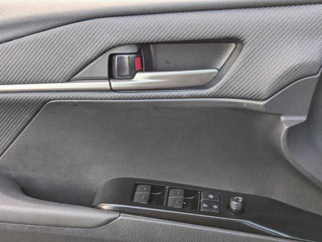 Thumbnail: 2025 Toyota Camry - 13