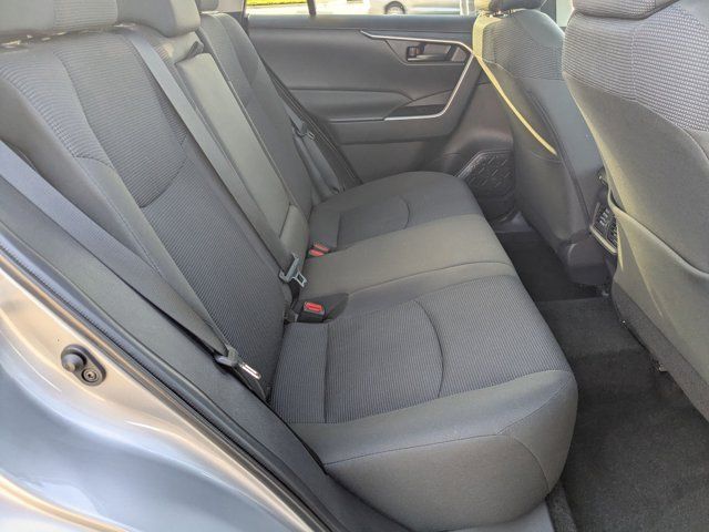 Thumbnail: 2025 Toyota RAV4 - 29