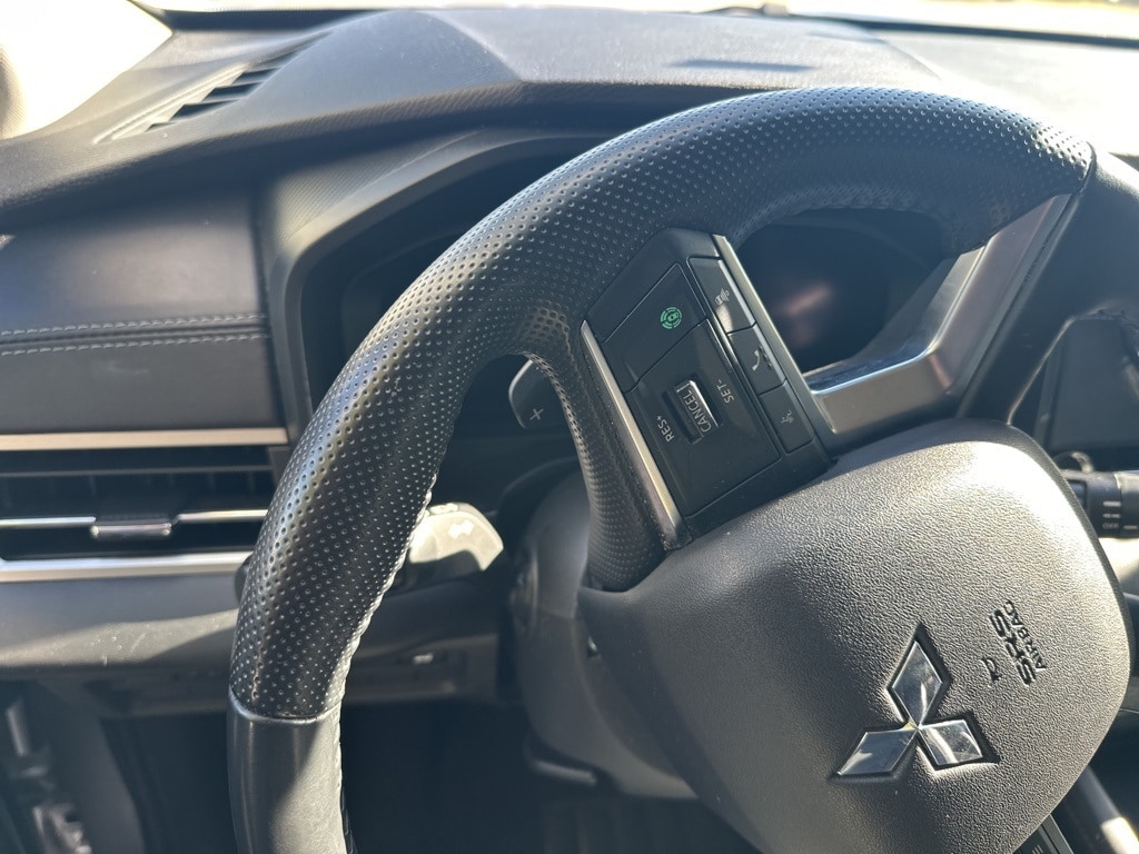 Certified 2024 Mitsubishi Outlander SE SUV