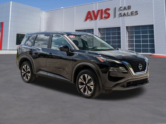 2023 Nissan Rogue SV 3
