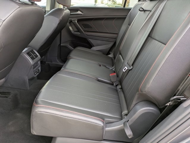 Thumbnail: 2024 Volkswagen Tiguan - 21