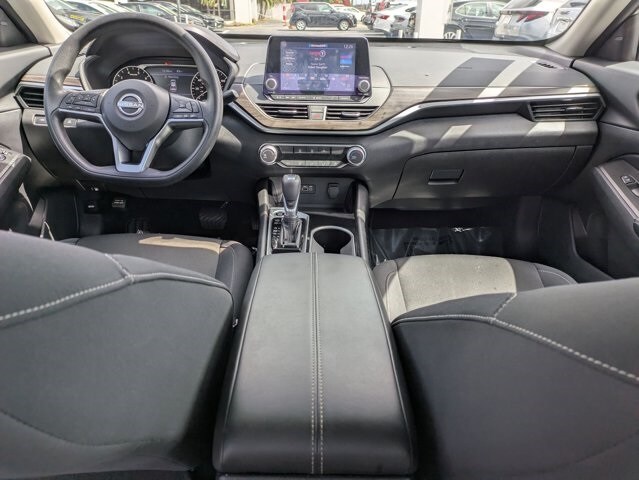 View 25