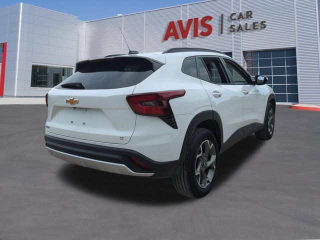 Thumbnail: 2025 Chevrolet Trax - 6
