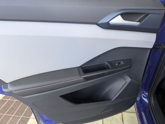 Thumbnail: 2024 Volkswagen Taos - 29