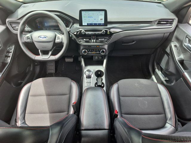 2025 Ford Escape ST-Line - Photo 25