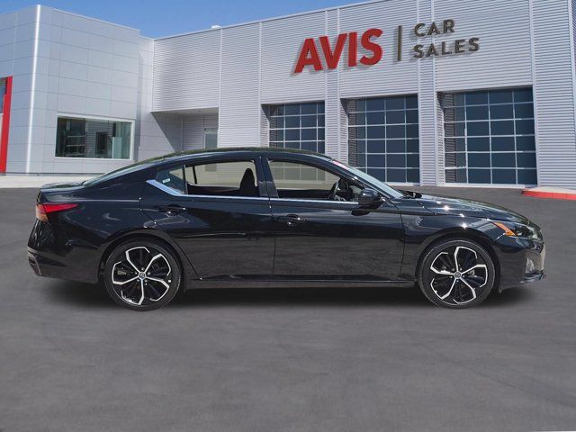 Thumbnail: 2025 Nissan Altima - 5