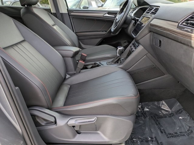 Thumbnail: 2024 Volkswagen Tiguan - 24