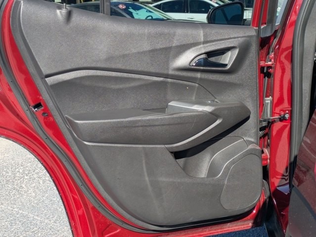 Thumbnail: 2025 Chevrolet Trax - 20