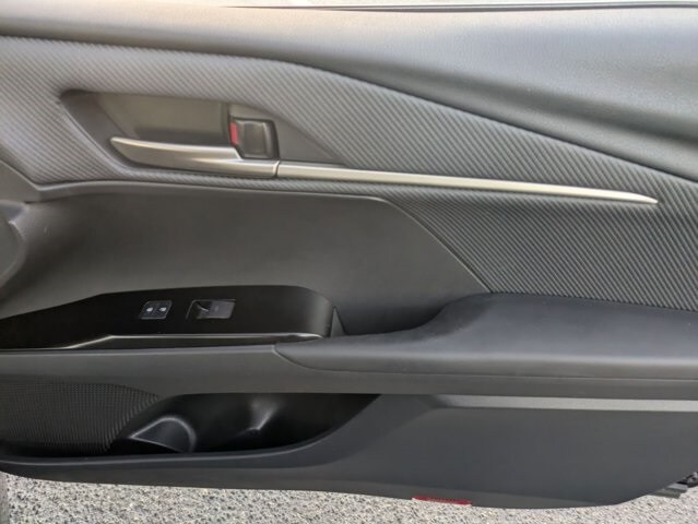 Thumbnail: 2025 Toyota Camry - 34