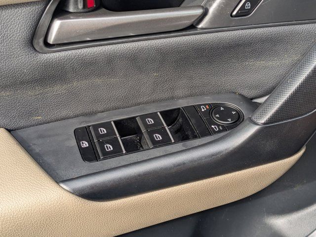 Thumbnail: 2025 Mazda CX-50 - 13